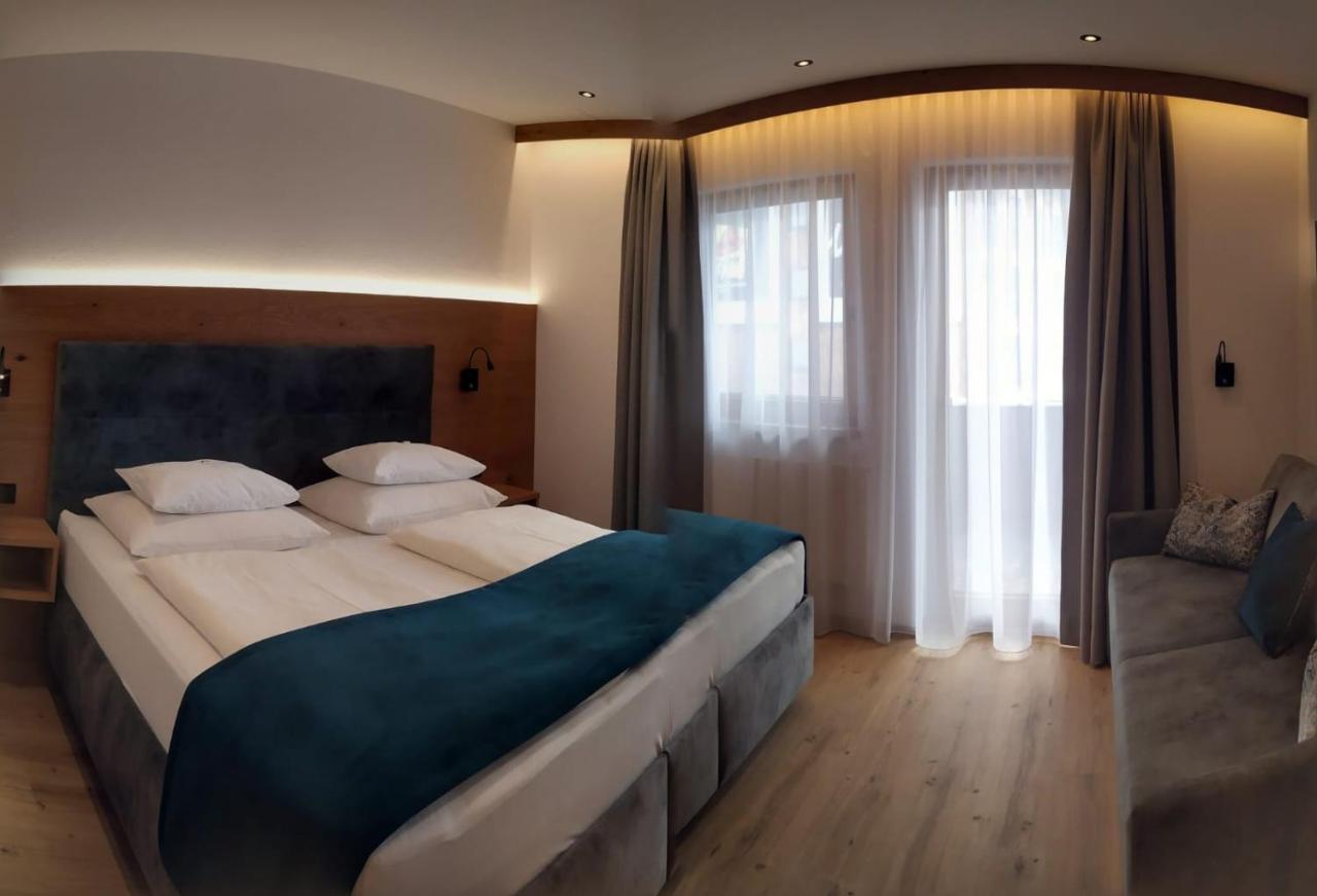 Hotel Andrea 3 盖洛斯 外观 照片